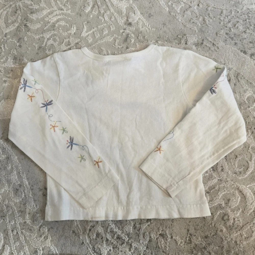 Vintage Y2k White Long Sleeve Shirt with Dragonfly Design